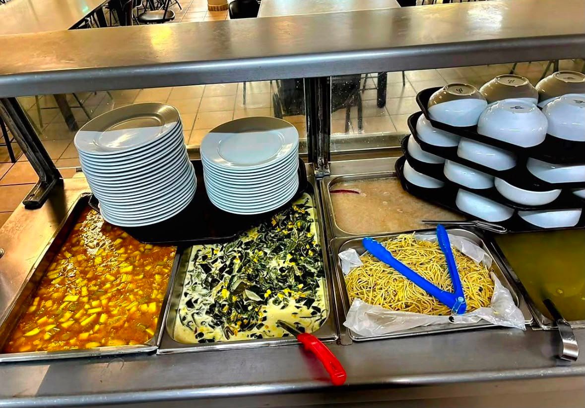 Platillo emplatado para banquete